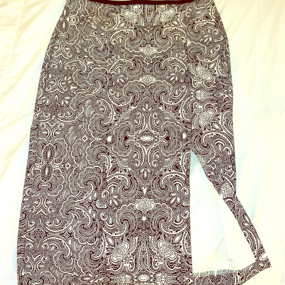 Express Paisley Pencil Skirt